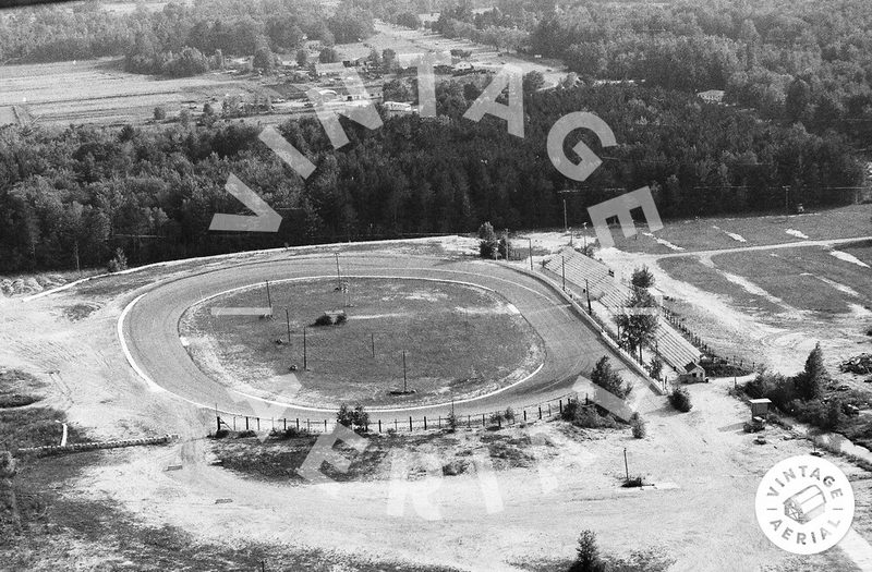 Standish Speedway (Standish Raceway) - 1992 (newer photo)